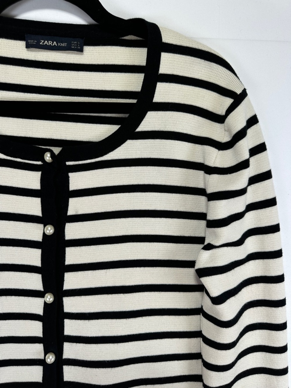 Zara Knit Striped Cardigan Black White Pearl Button Cropped Sweater L - Picture 3 of 7